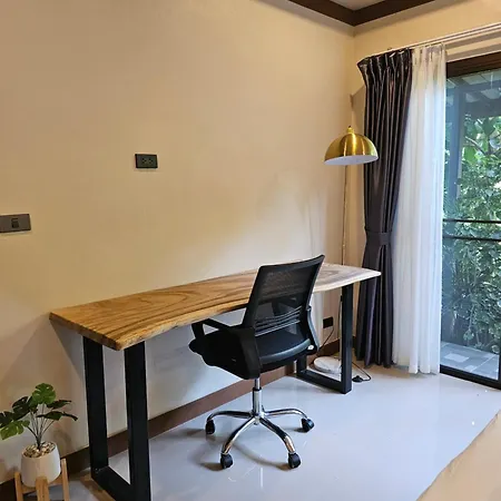 Bang Po Hut Hotel Ban Bang Po Exterior photo